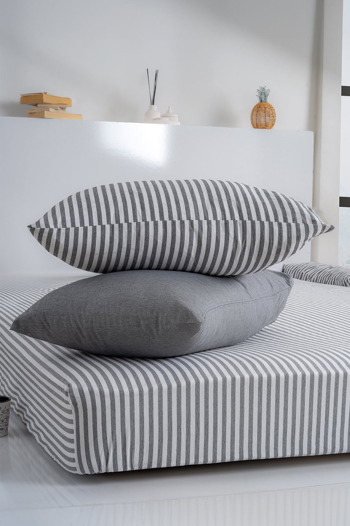 Dovira Çizgili Pamuklu Lastikli Çarşaf Takımı 160x200