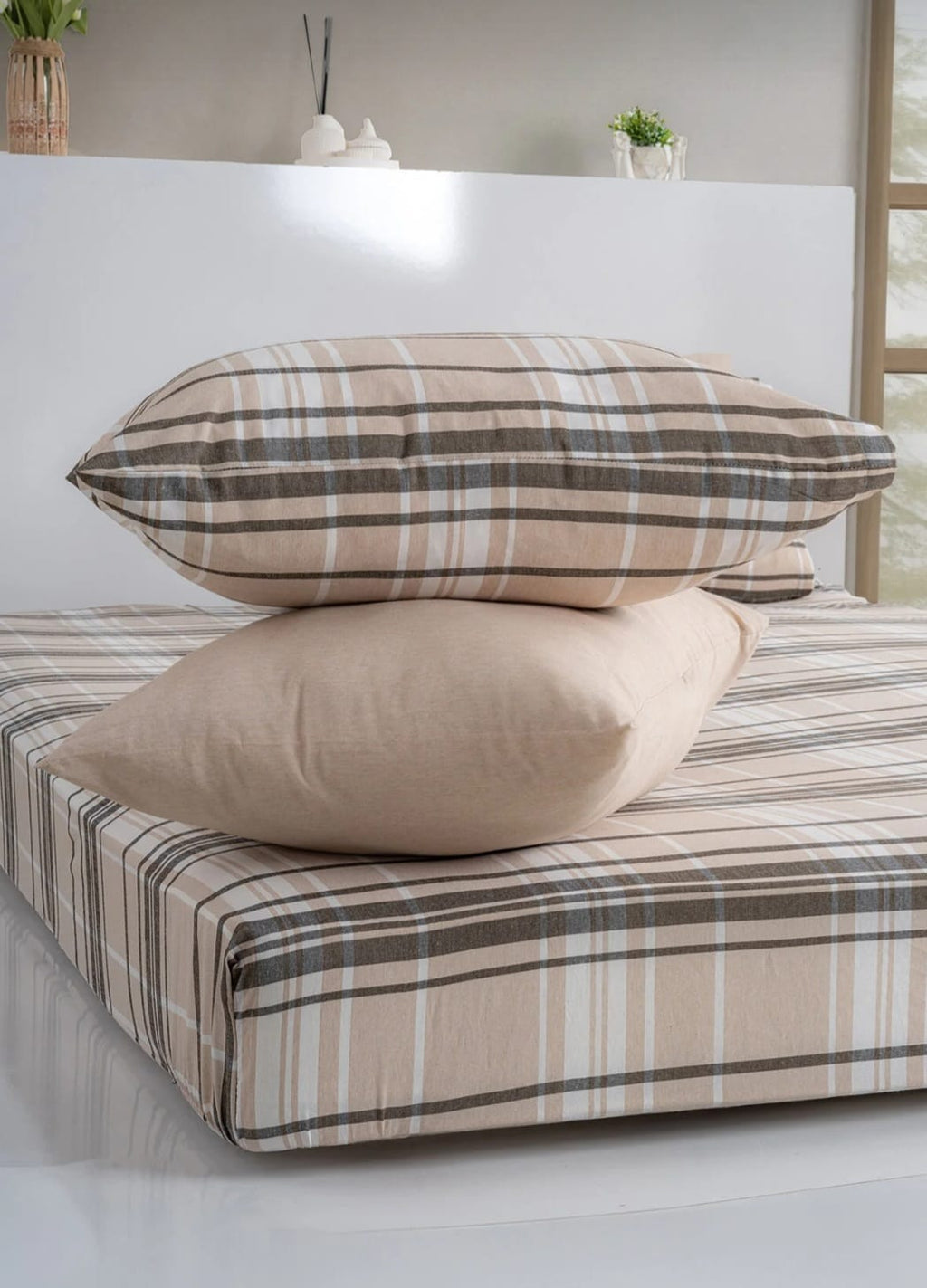 Dovira Ekoseli Pamuklu Lastikli Çarşaf Takımı 160x200