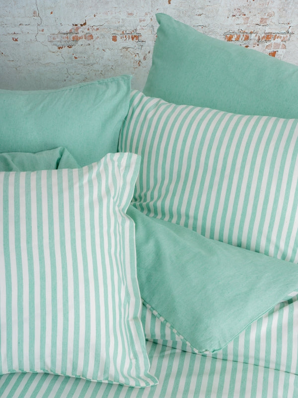 Ranforce Lastikli Çarşaflı Çift Kişilik Nevresim Takımı Yeşil