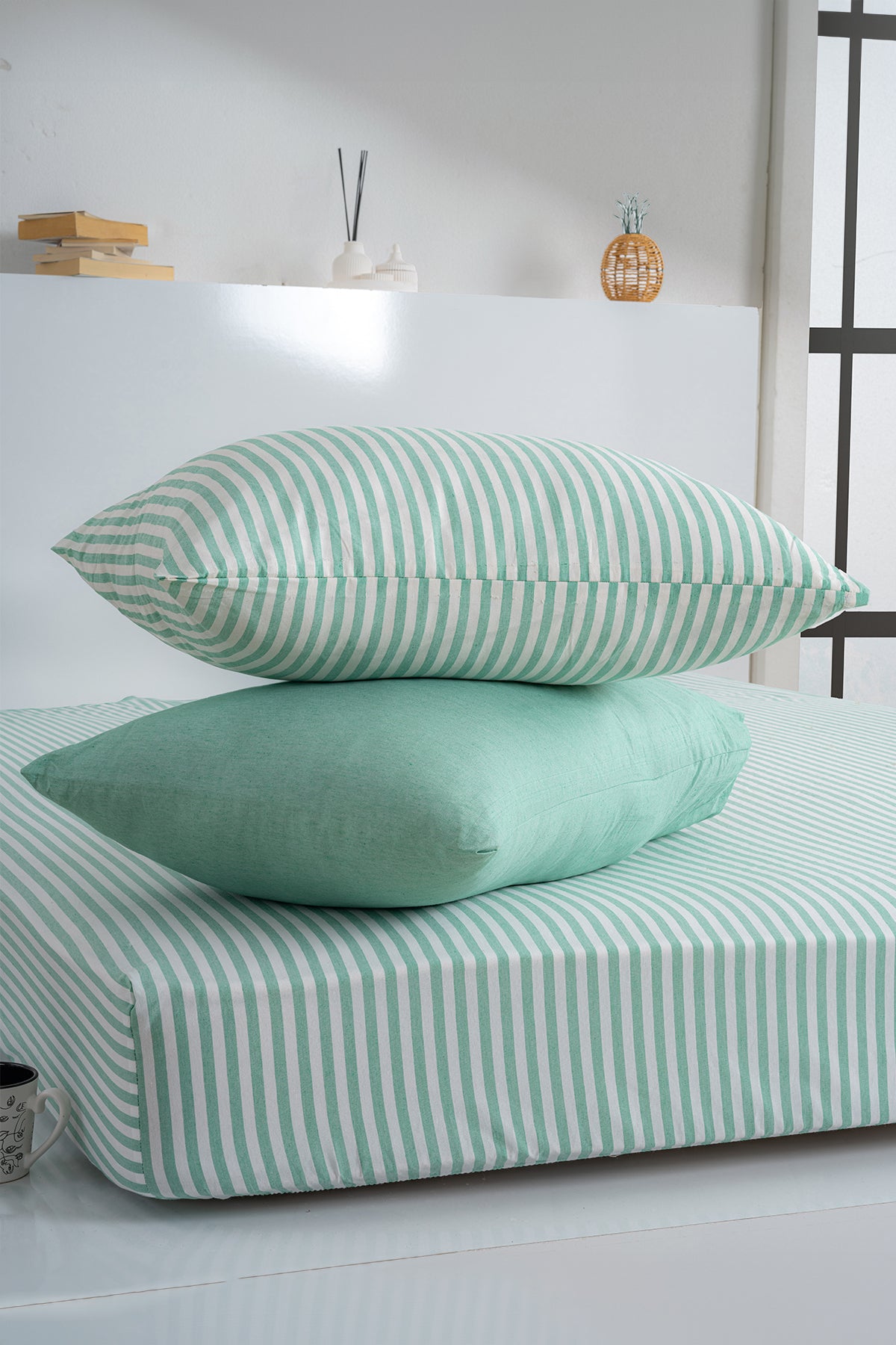 Dovira Çizgili Pamuklu Lastikli Çarşaf Takımı 160x200